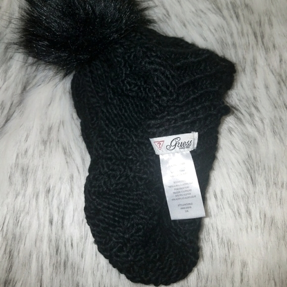 Guess knit hat - Picture 2 of 2